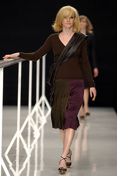 Moschino F/W 02 Look 32