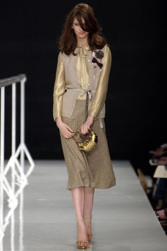 Moschino F/W 02 Look 37