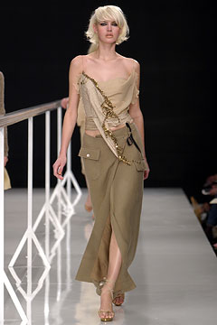 Moschino F/W 02 Look 54