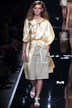 Moschino S/S 03 Look 9