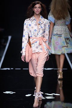 Moschino S/S 03 Look 24