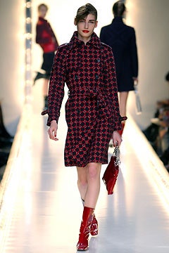 Moschino F/W 03 Look 17