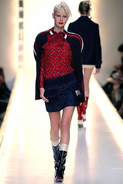 Moschino F/W 03 Look 22