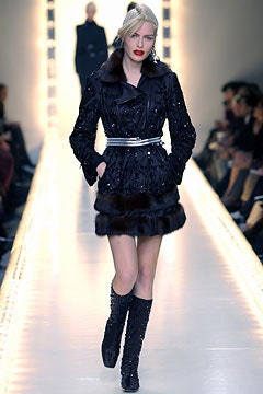 Moschino F/W 03 Look 43