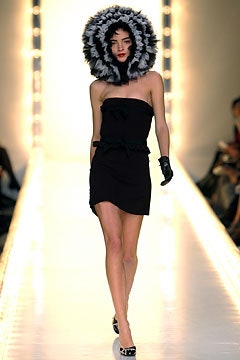 Moschino F/W 03 Look 50