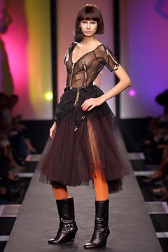 Moschino S/S 04 Look 45