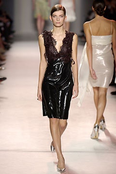 Nina Ricci S/S 04 Look 37