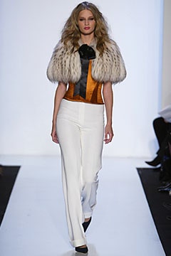 Monique Lhuillier F/W 04 Look 3