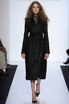Monique Lhuillier F/W 04 Look 4