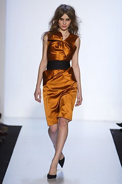 Monique Lhuillier F/W 04 Look 5