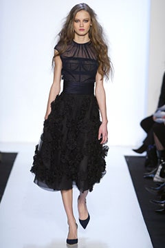 Monique Lhuillier F/W 04 Look 12