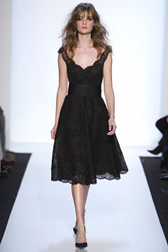 Monique Lhuillier F/W 04 Look 13