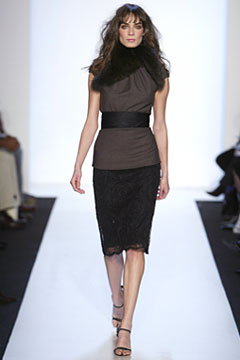 Monique Lhuillier F/W 04 Look 14
