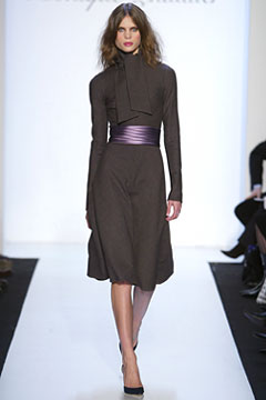 Monique Lhuillier F/W 04 Look 19