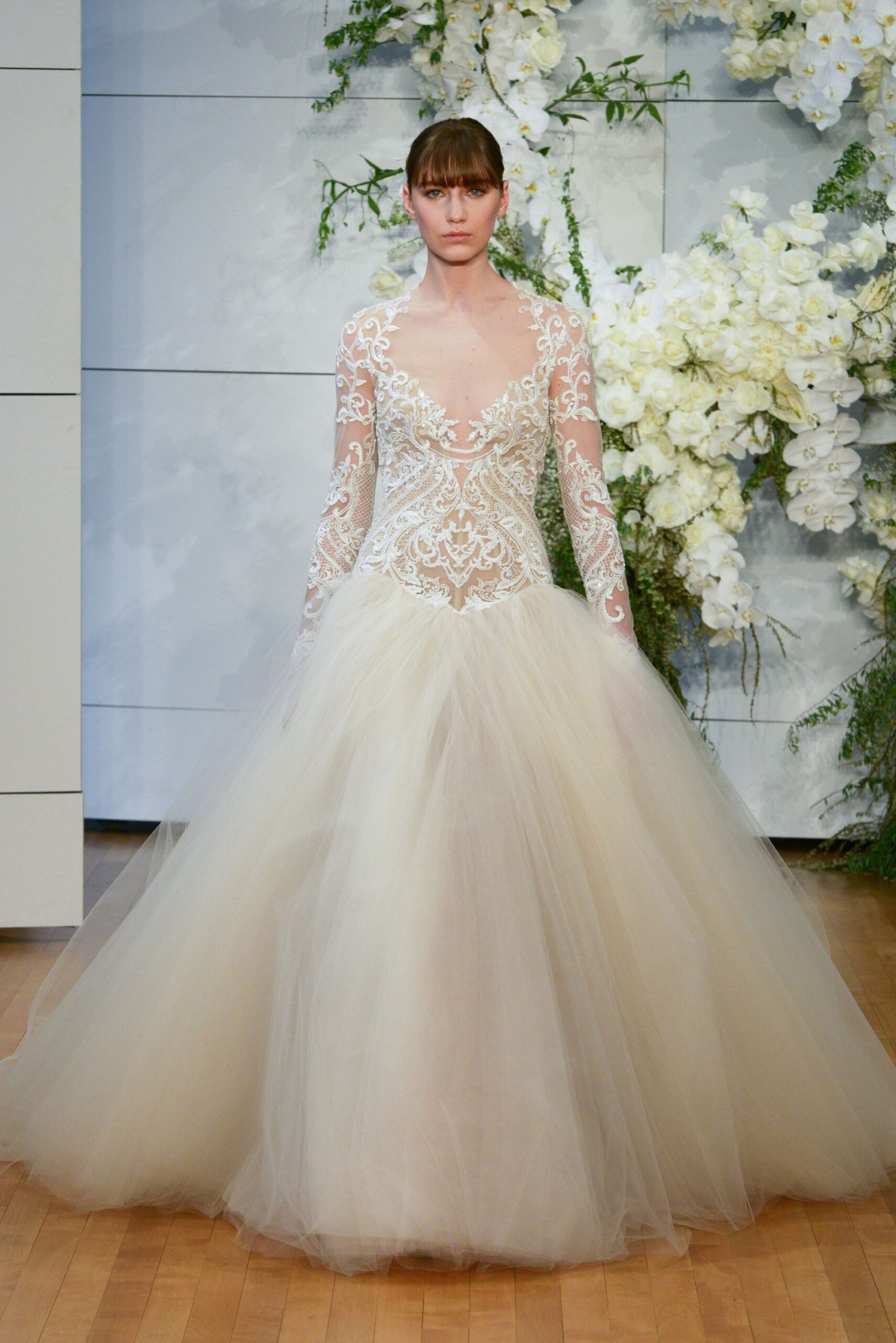 Monique Lhuillier S/S 18 Bridal Look 11
