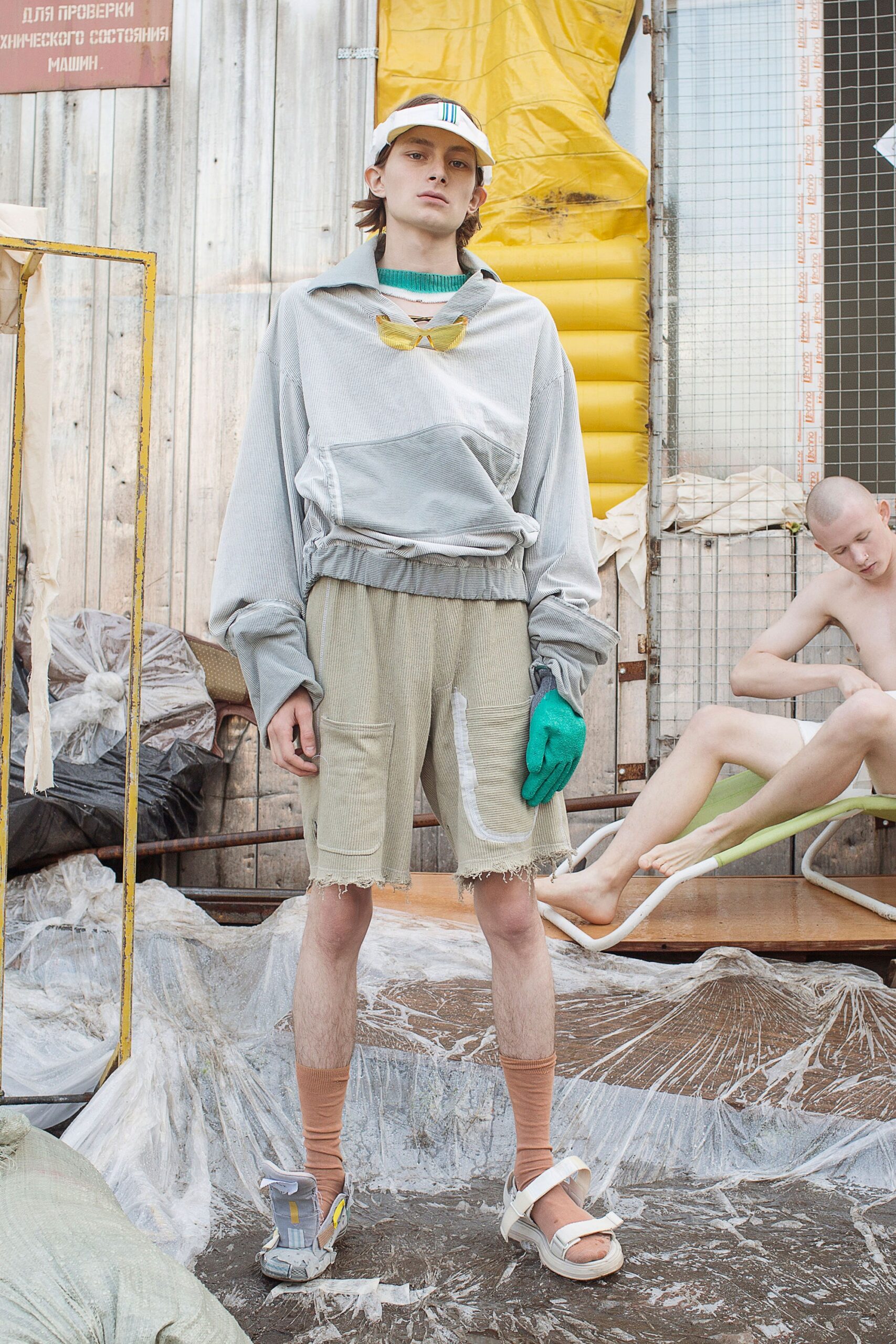 Nashe Russia S/S 18 Look 11