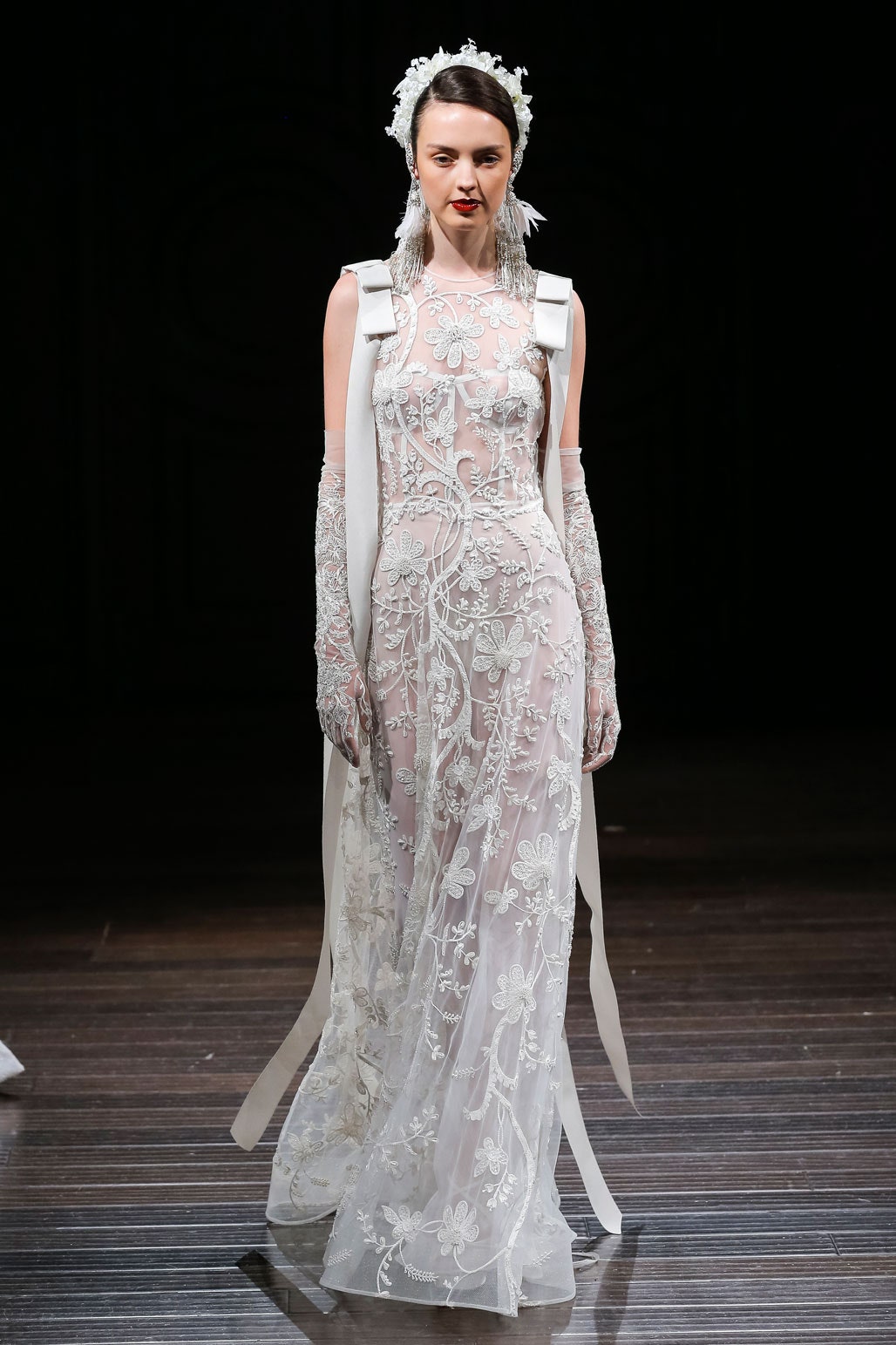 Naeem Khan F/W 18 Bridal Look 12