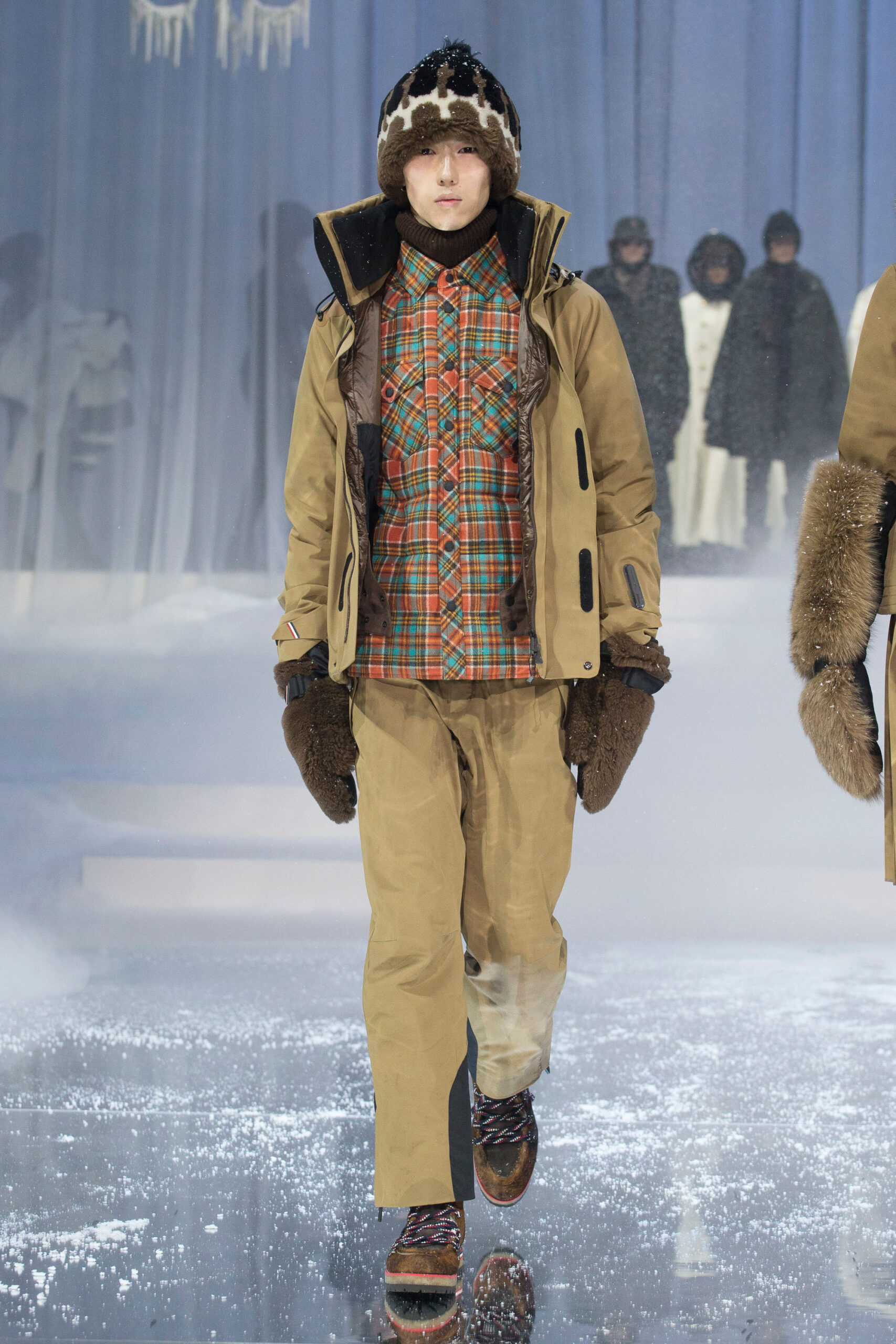 Moncler Grenoble F/W 17 Look 12