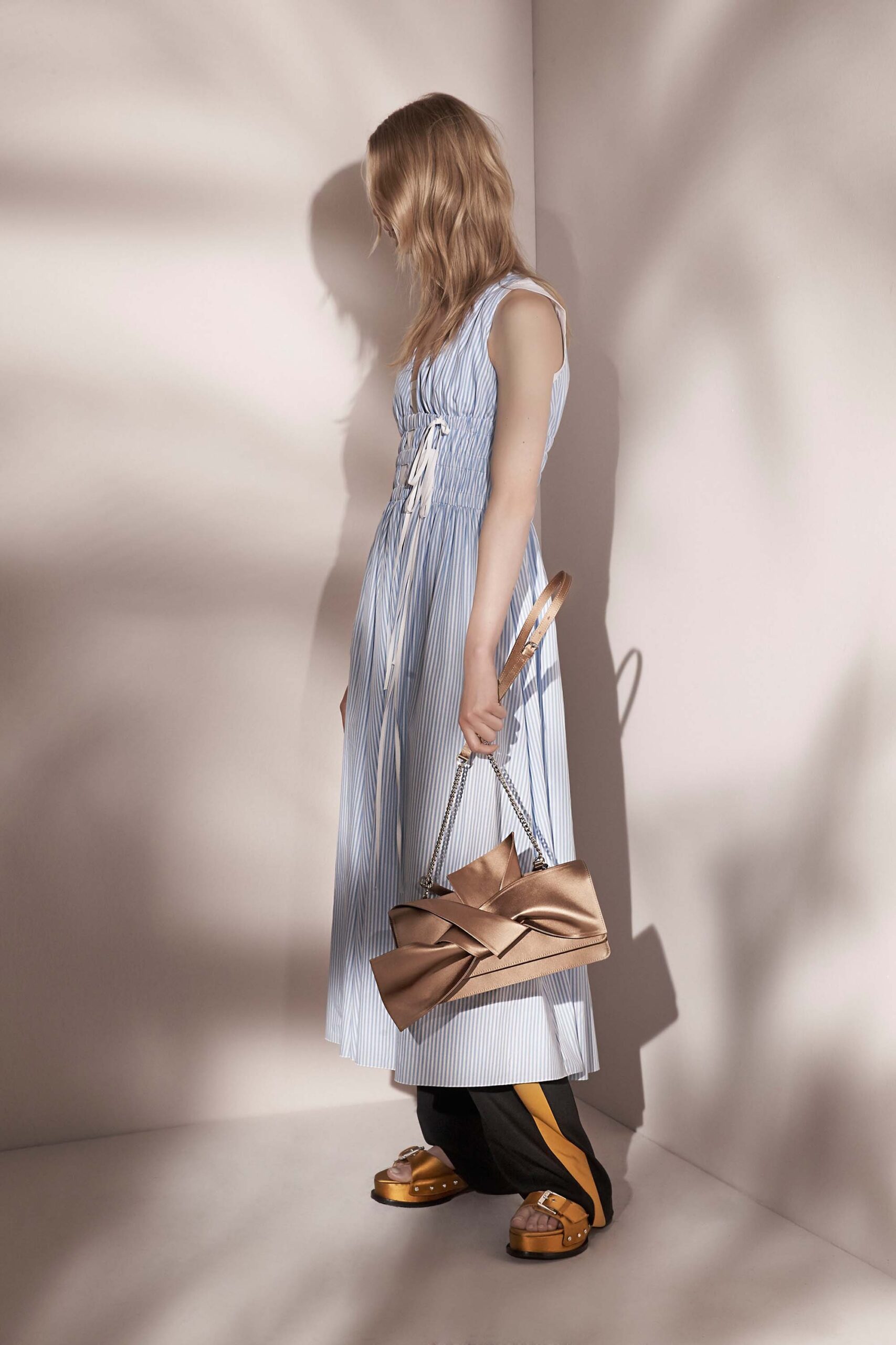 No. 21 Resort 17 Look 13