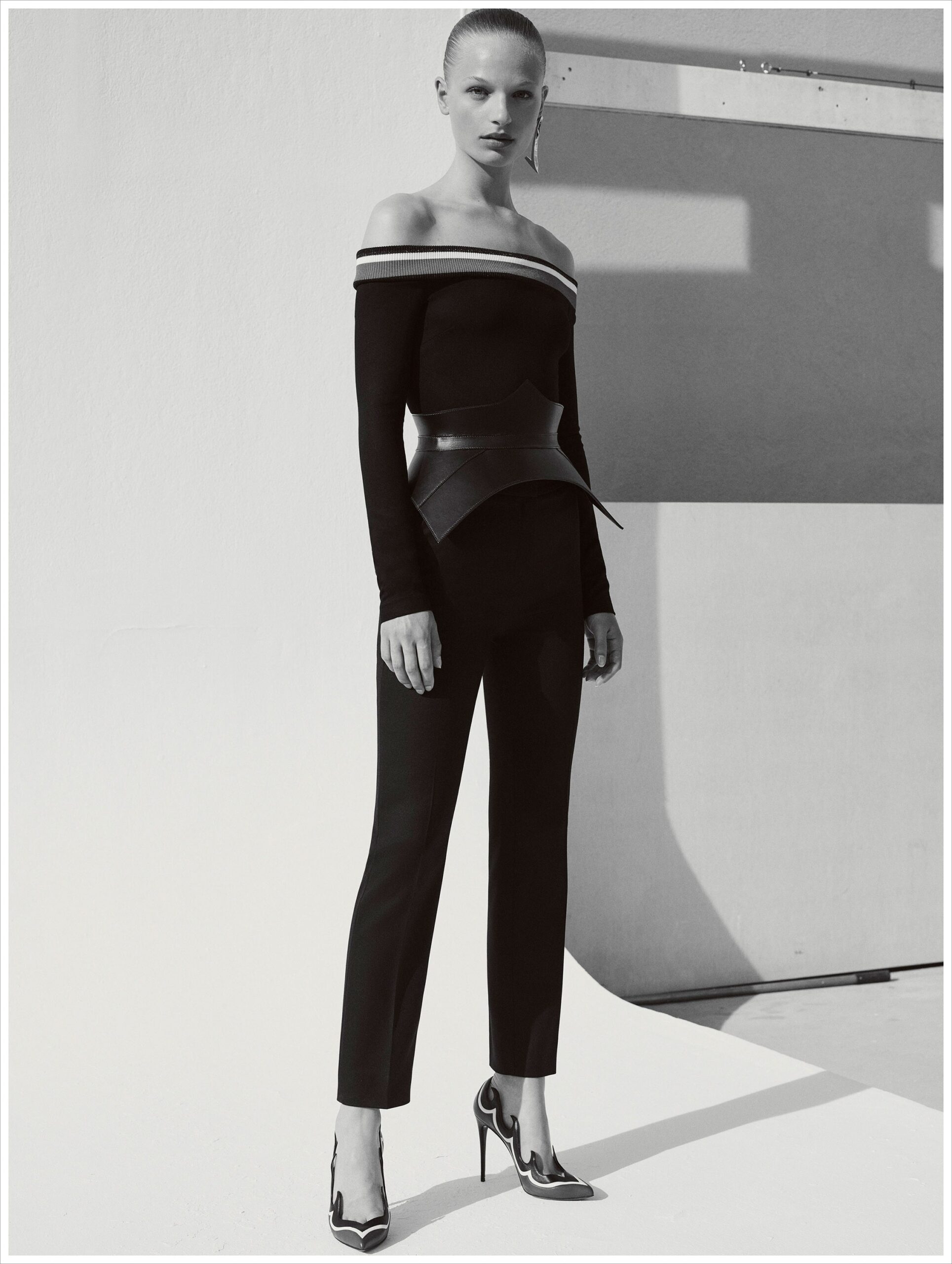 Mugler Resort 18 Look 14
