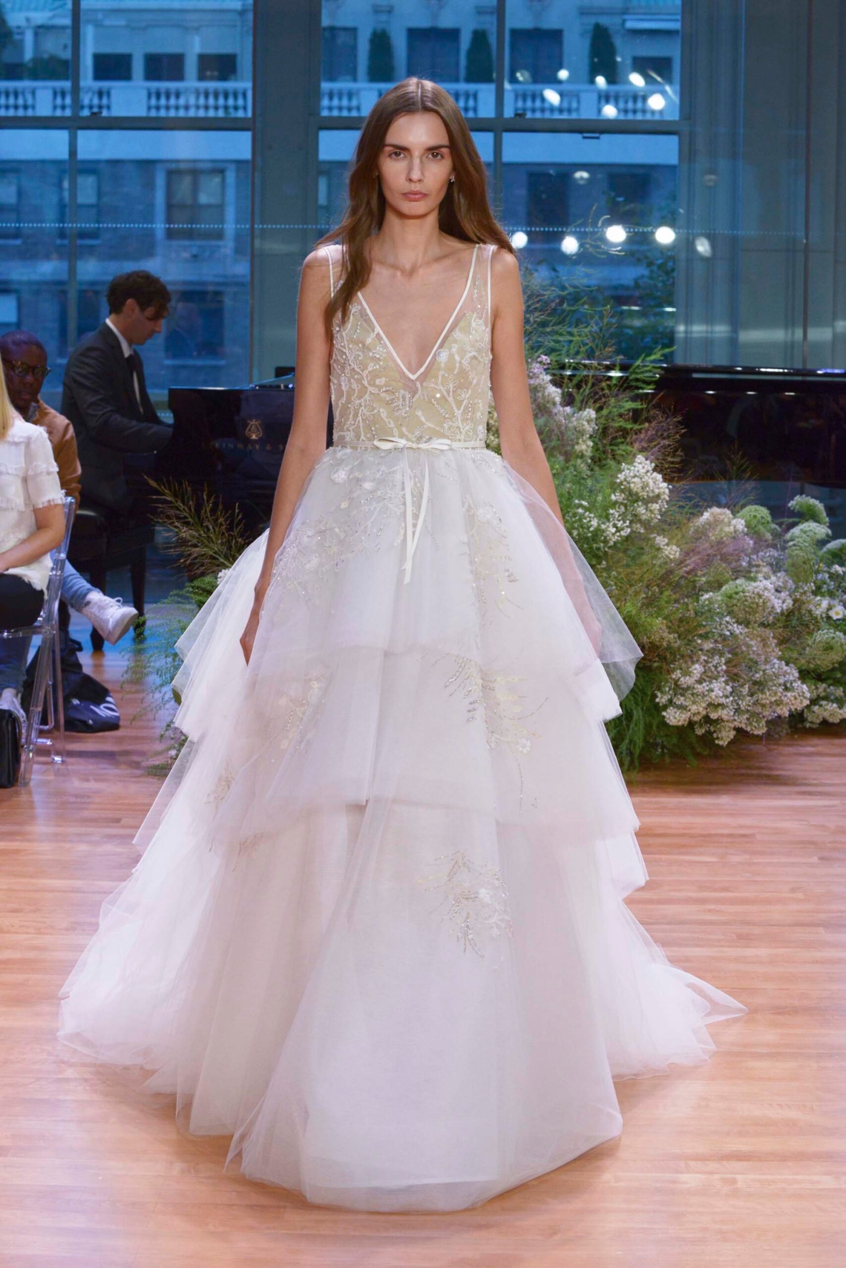 Monique Lhuillier F/W 17 Bridal Look 14