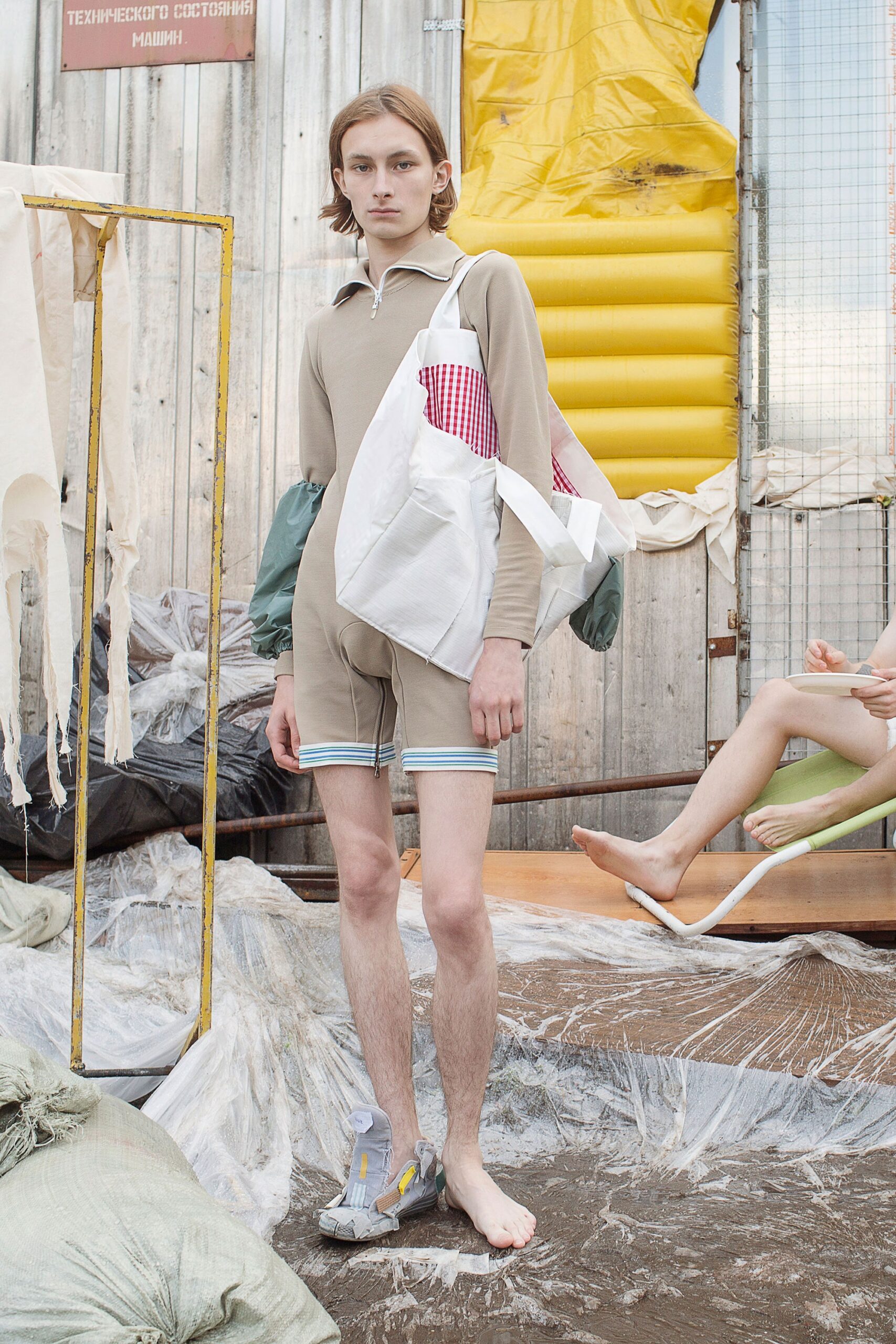Nashe Russia S/S 18 Look 14