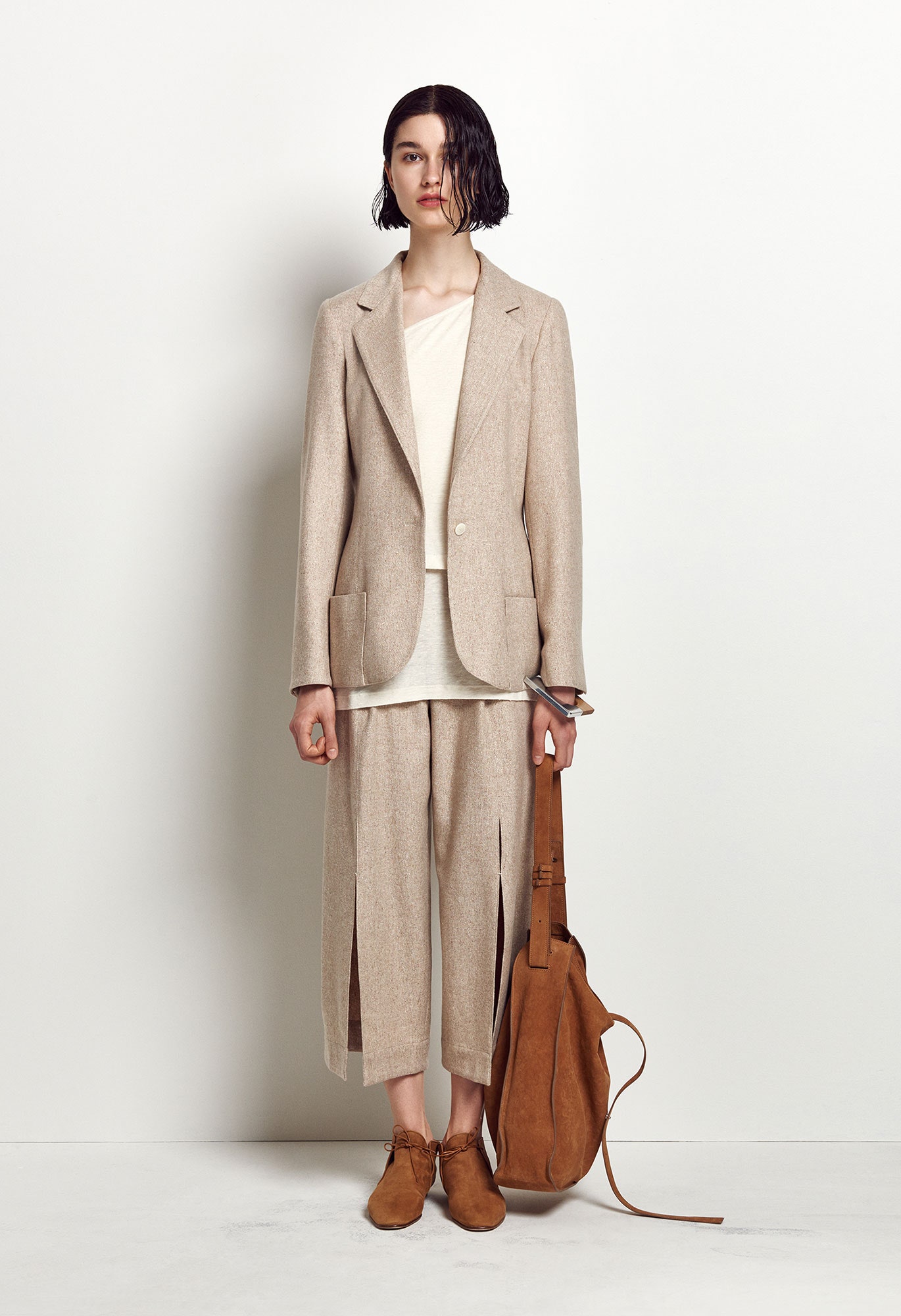 Nehera Resort 17 Look 14