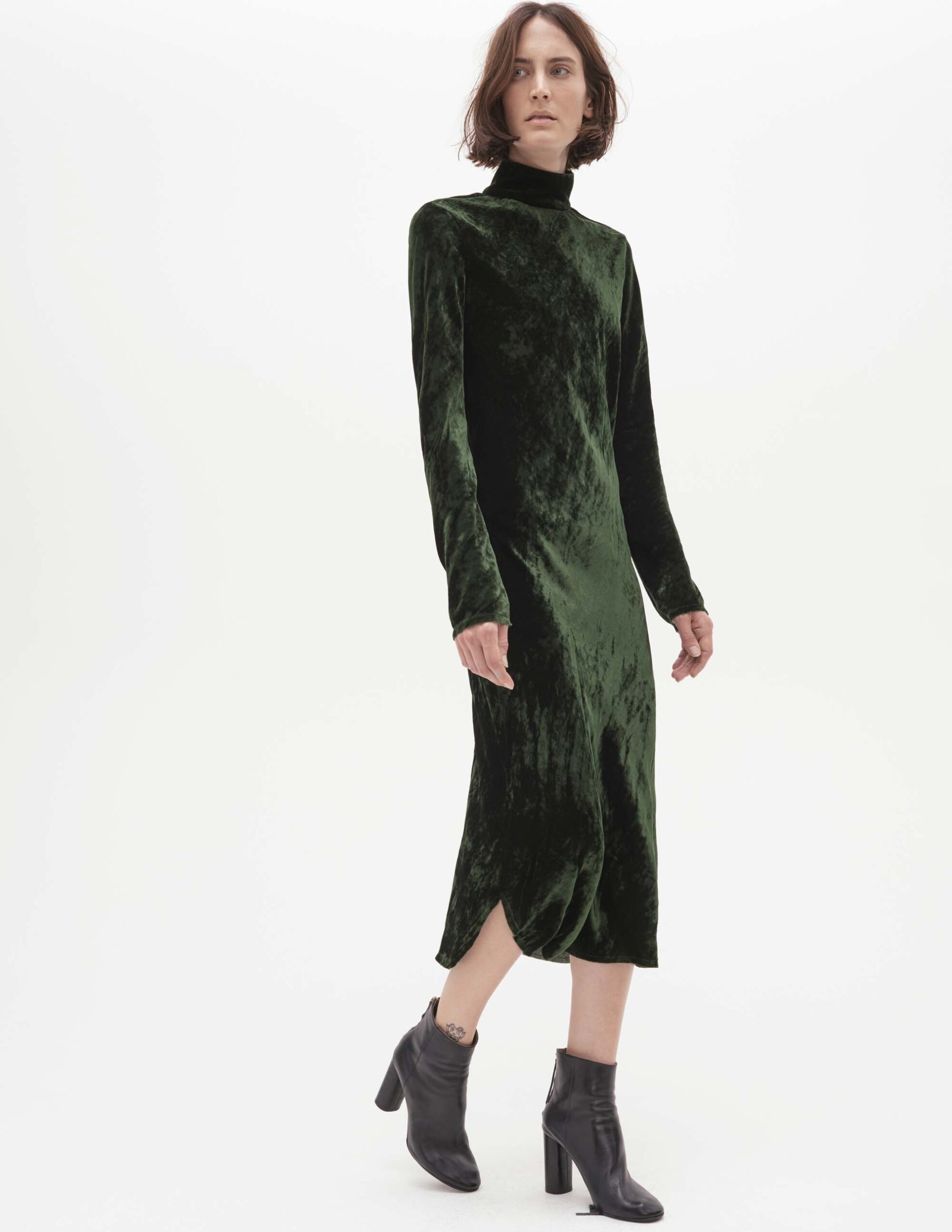 Nili Lotan Resort 17 Look 13