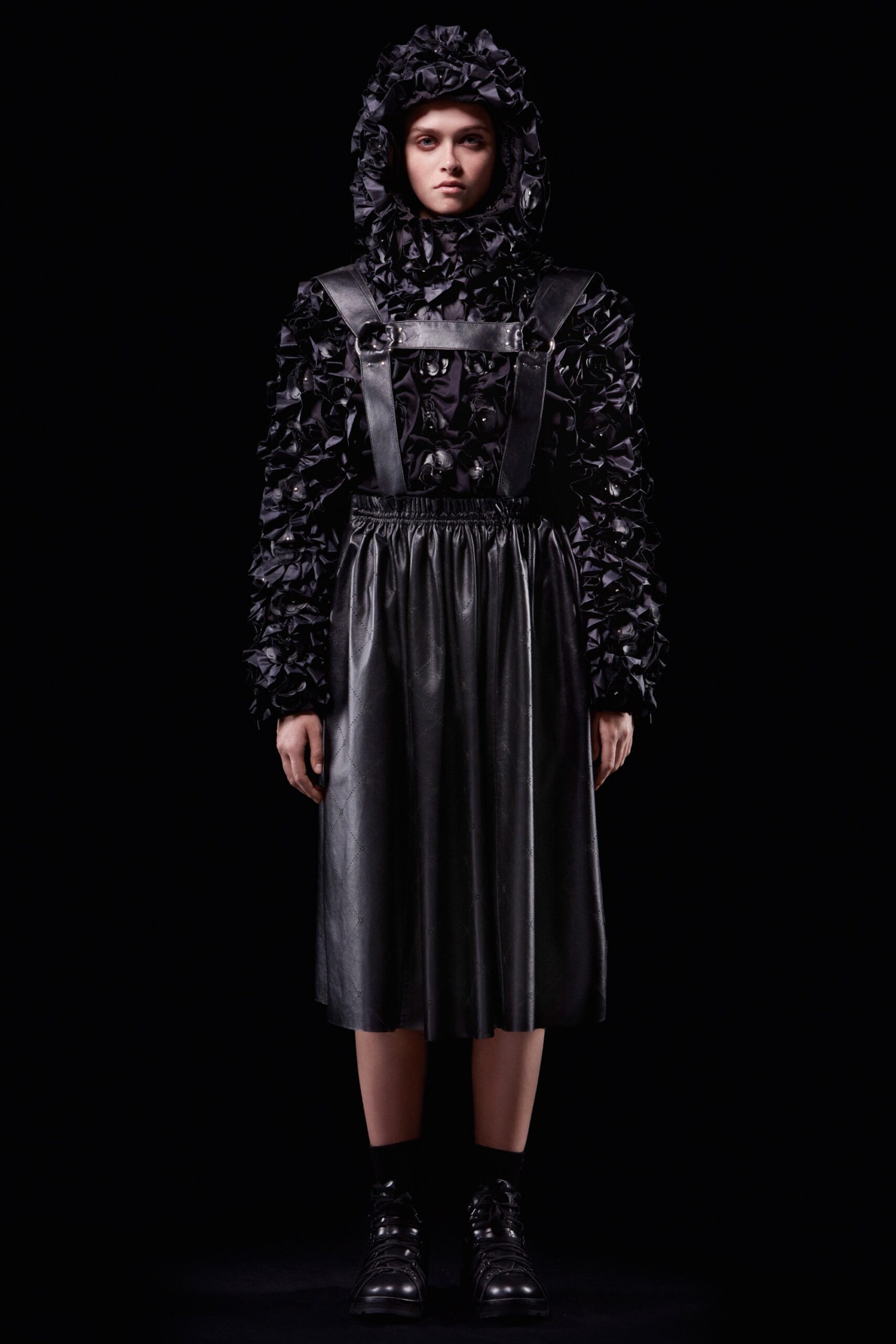 Moncler 6 Noir Kei Ninomiya F/W 18 Look 15