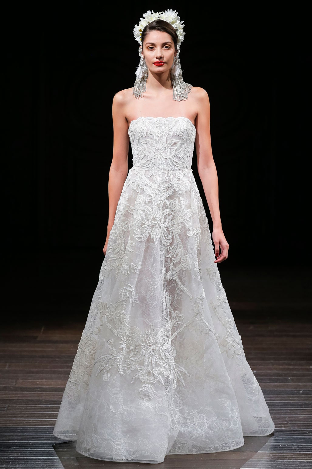 Naeem Khan F/W 18 Bridal Look 15