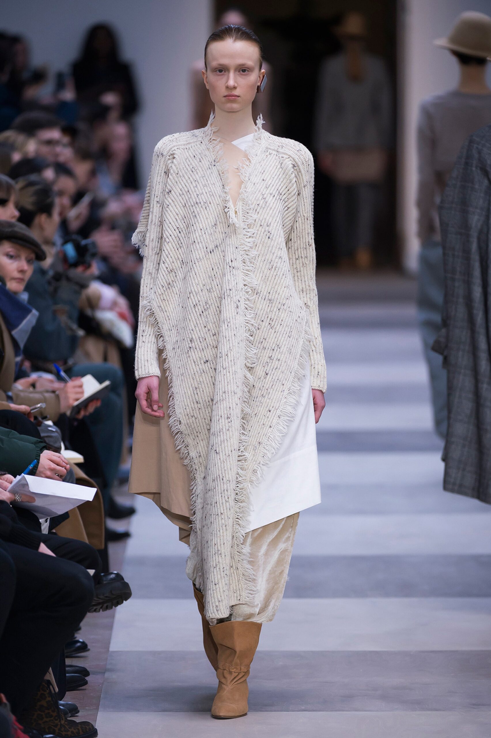 Nehera F/W 16 Look 15