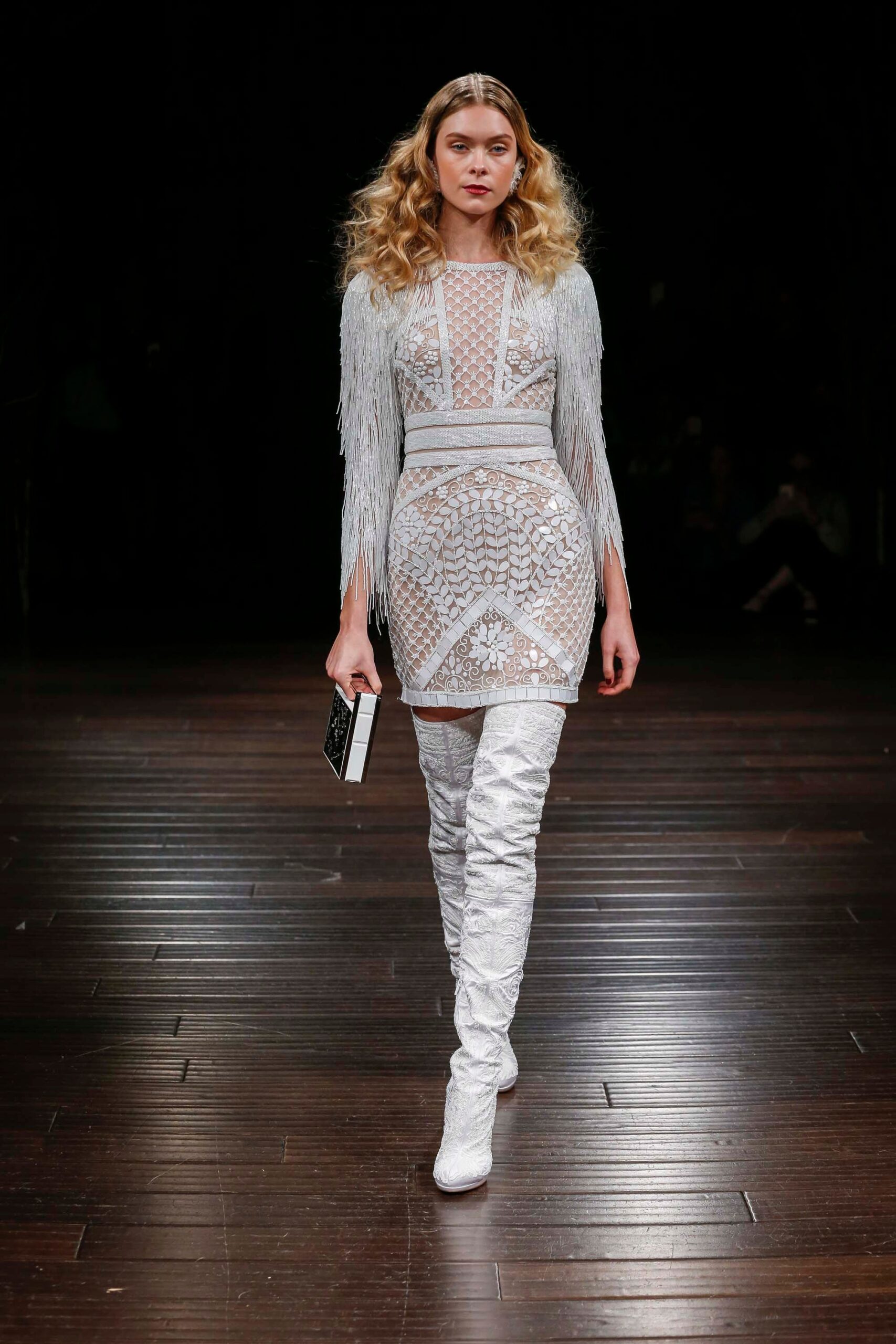 Naeem Khan F/W 17 Bridal Look 16