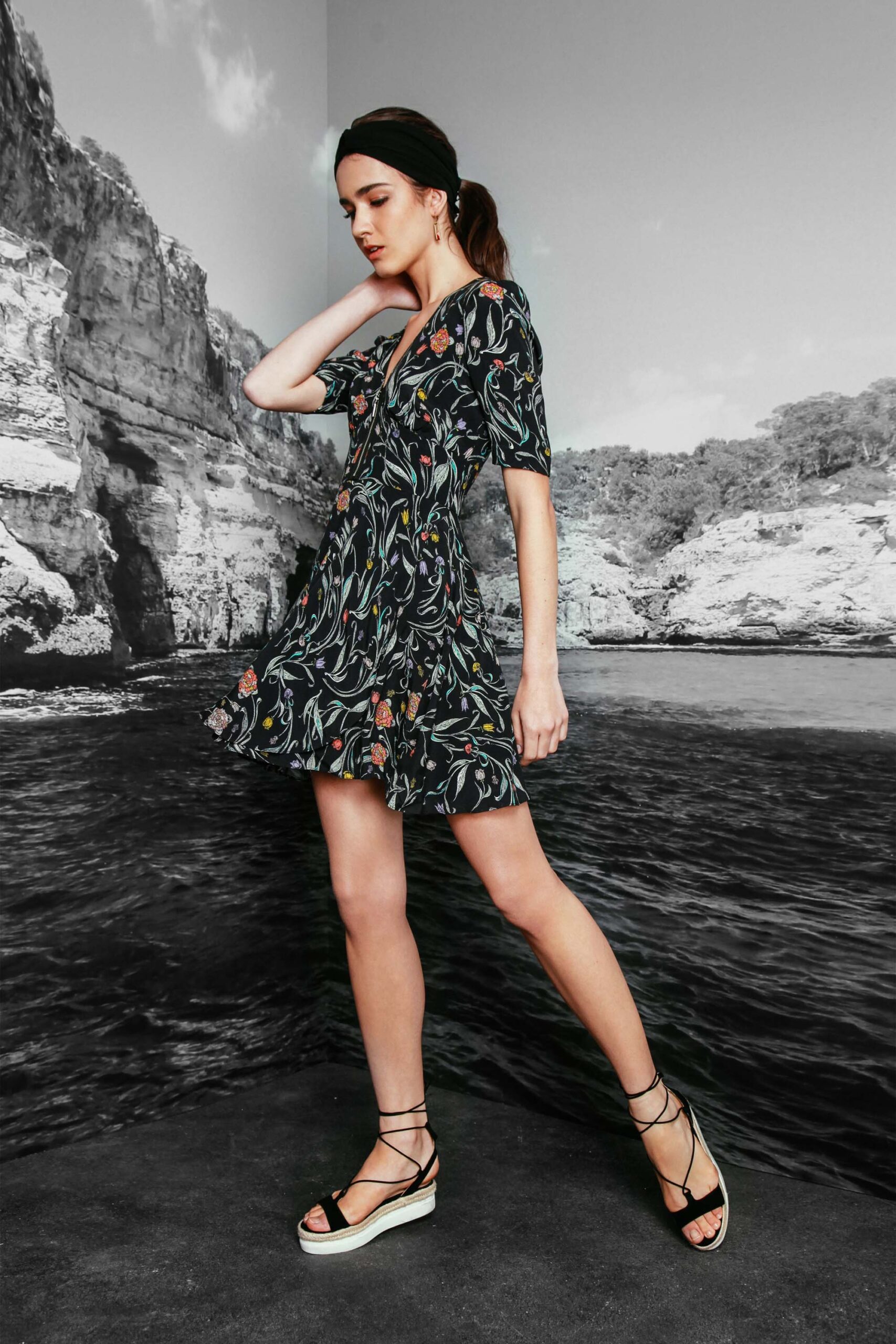 Nicole Miller Resort 17 Look 16