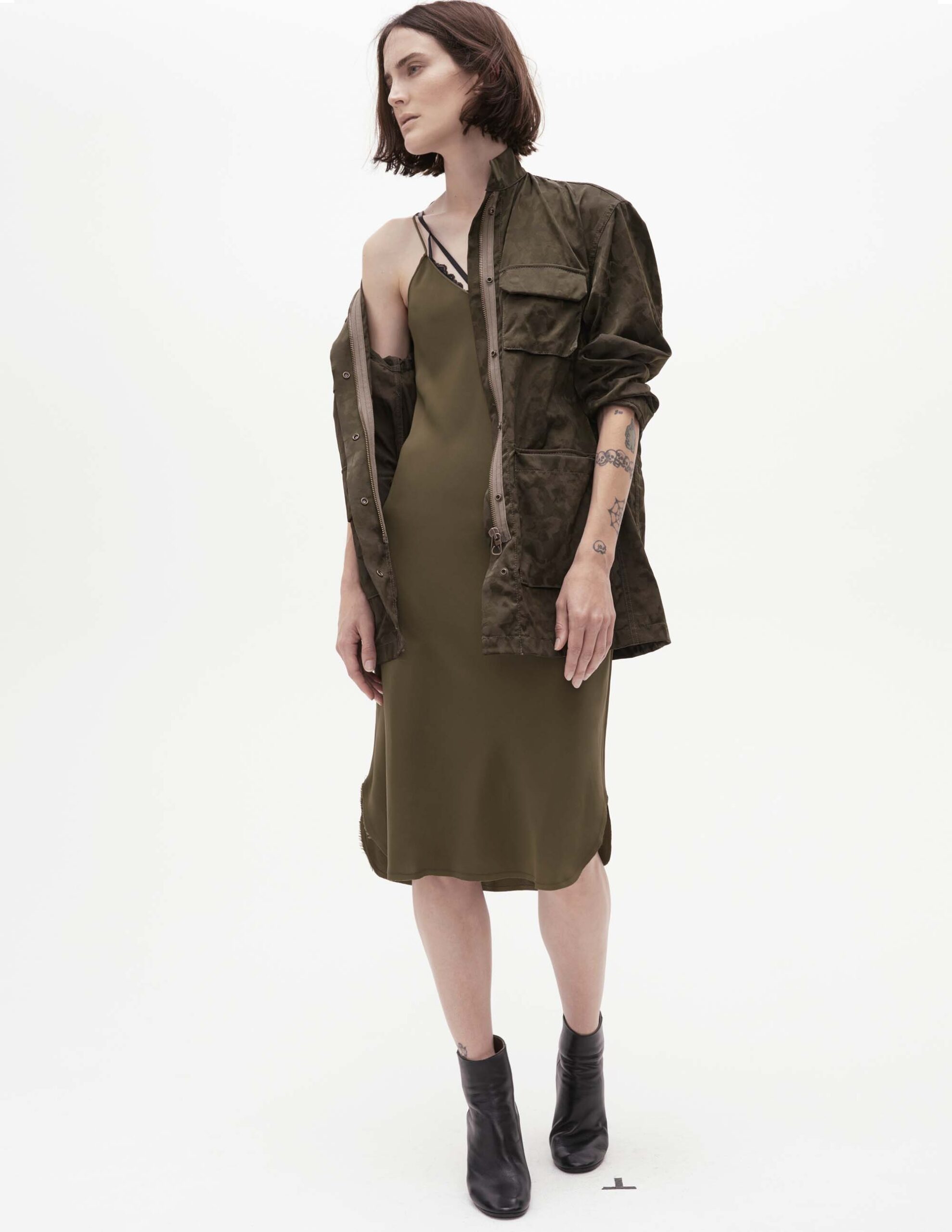 Nili Lotan Resort 17 Look 15