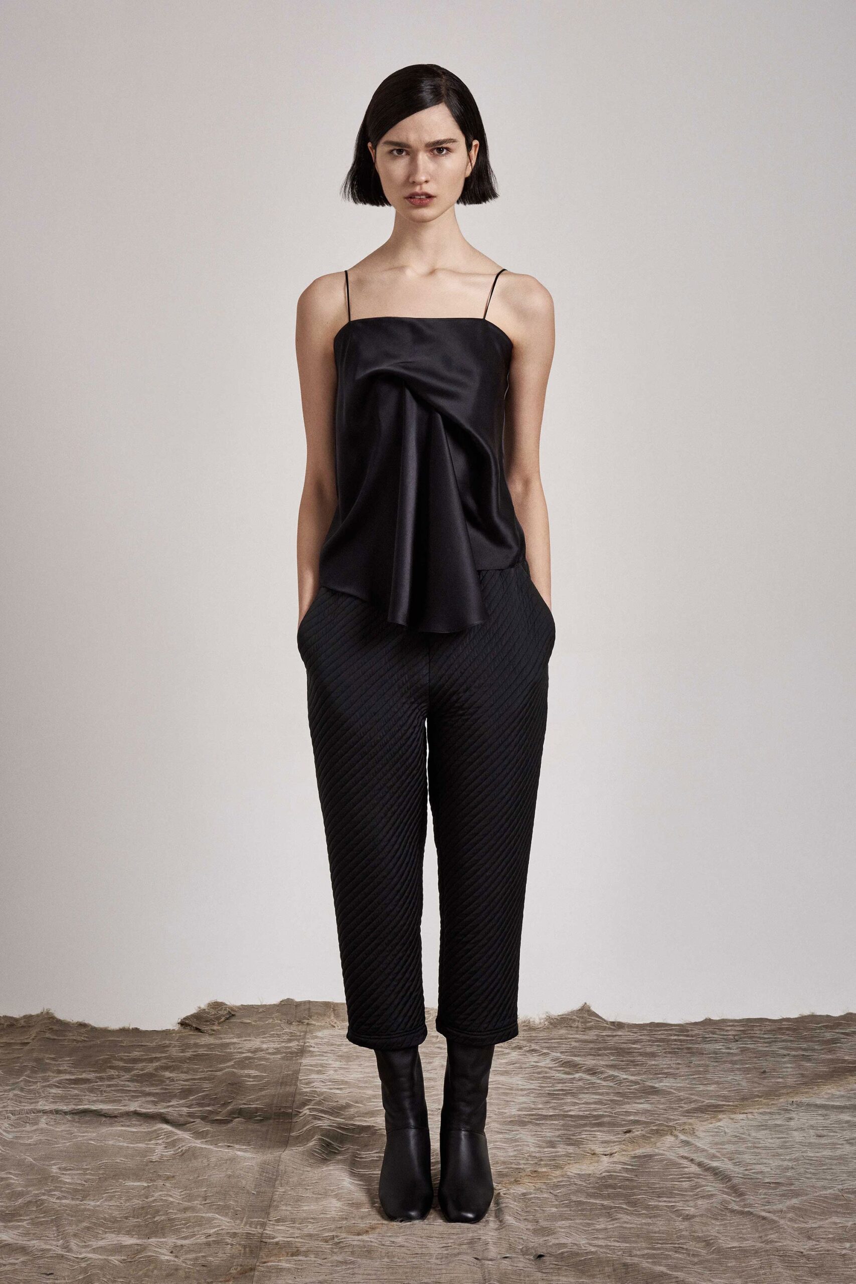 Nehera F/W 17 Look 17