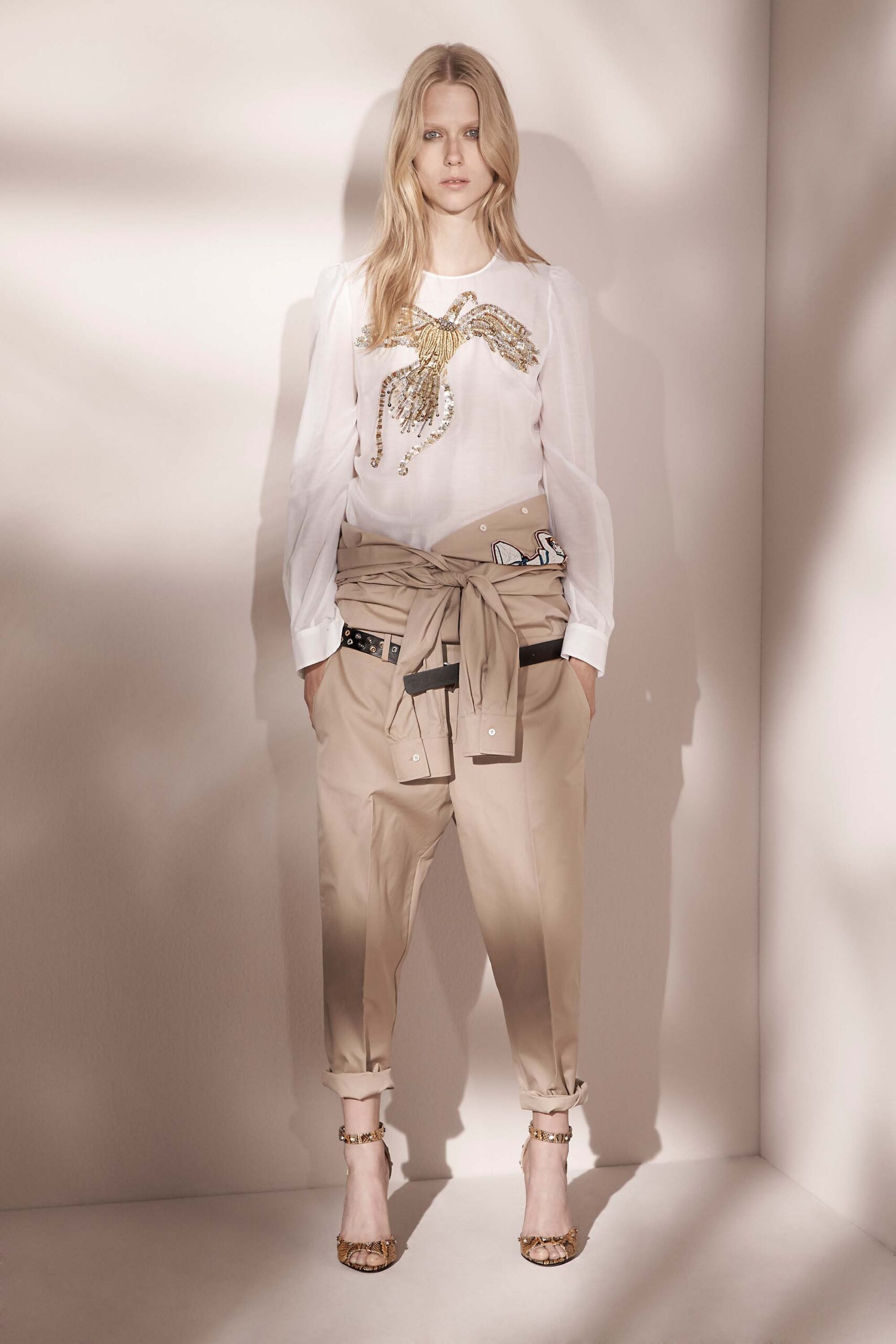 No. 21 Resort 17 Look 17