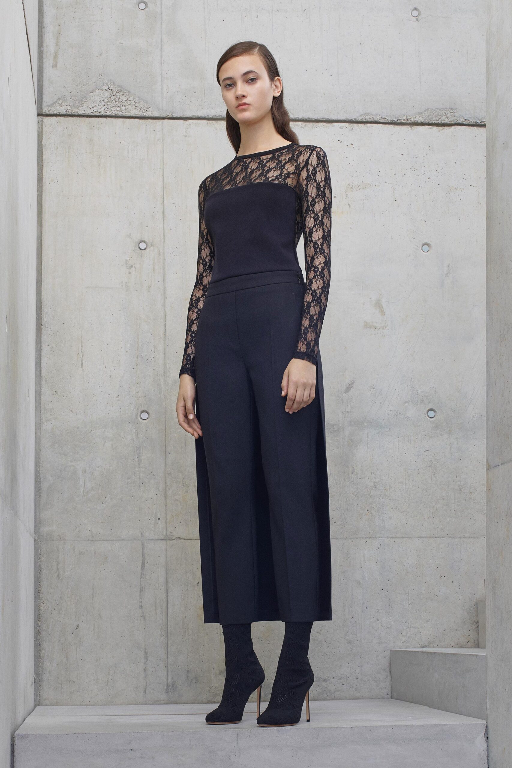 Neil Barrett Resort 18 Look 18