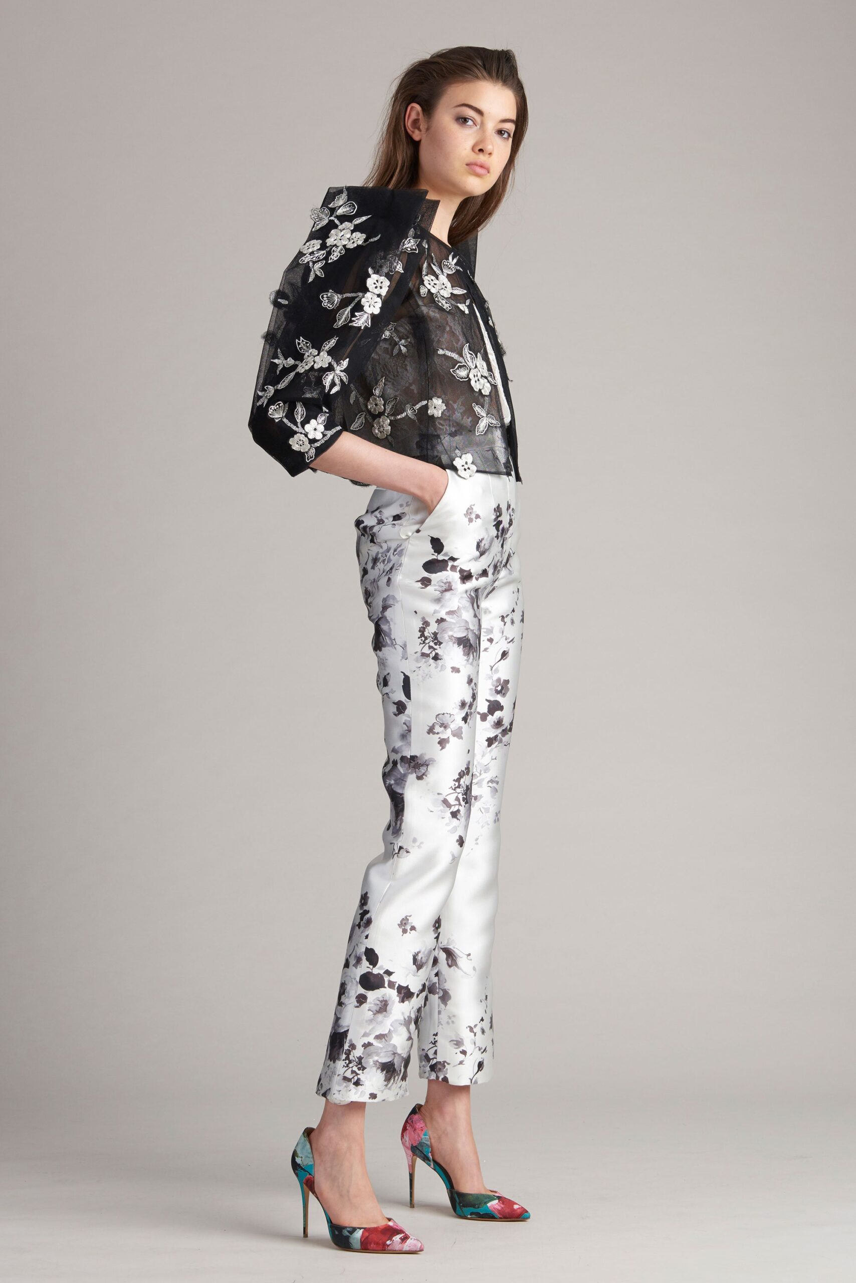 Monique Lhuillier Resort 18 Look 19
