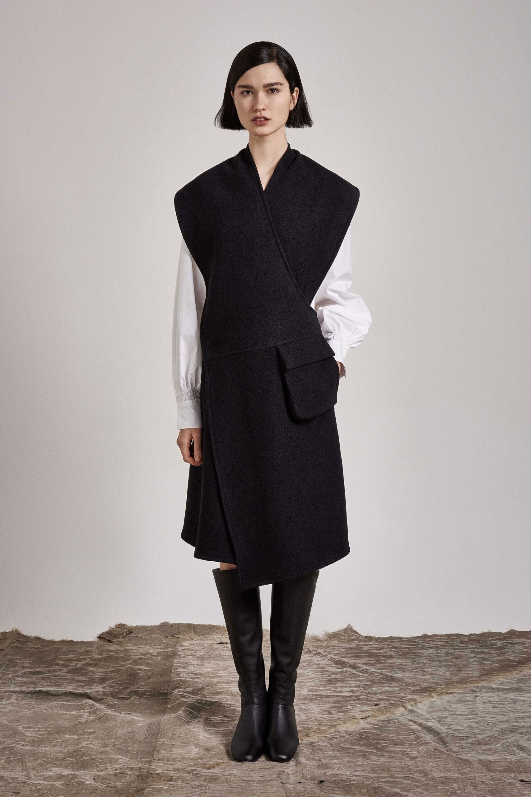 Nehera F/W 17 Look 19