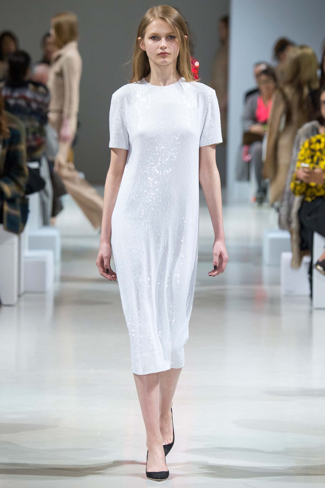 Nina Ricci F/W 15 Look 19