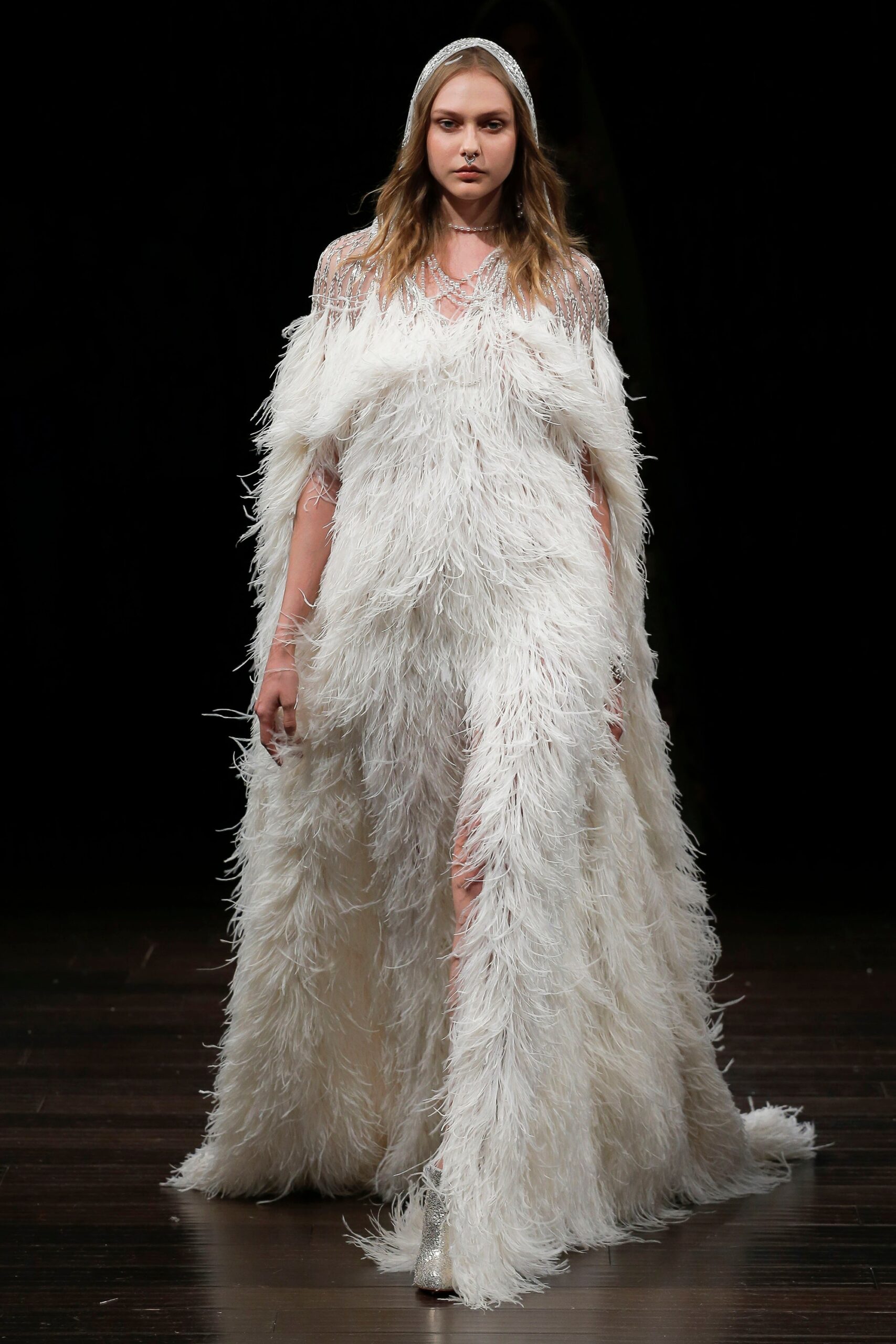 Naeem Khan S/S 18 Bridal Look 20