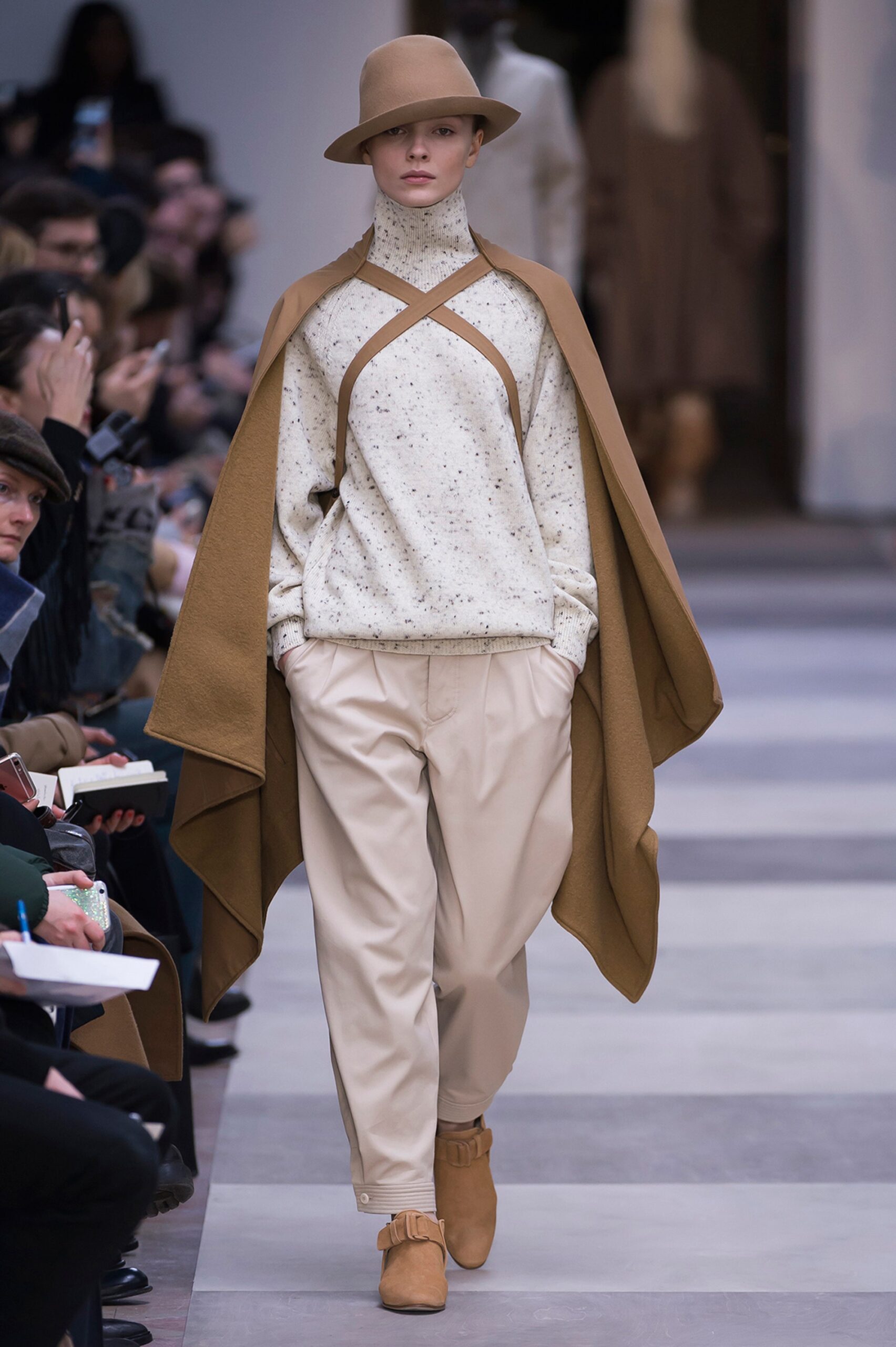 Nehera F/W 16 Look 20