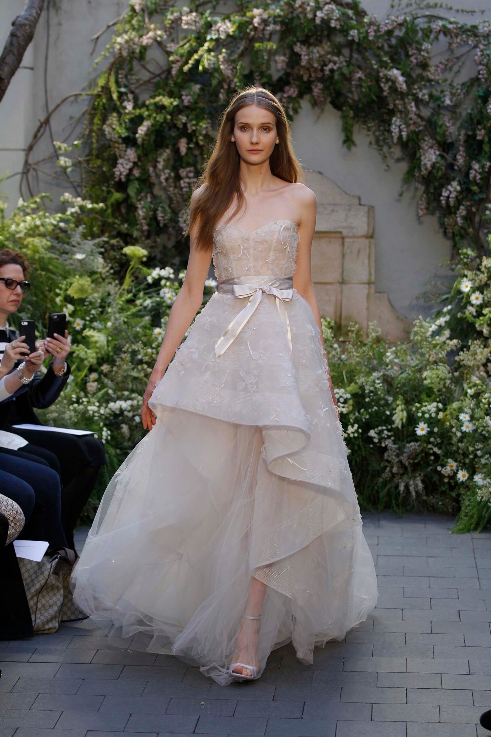 Monique Lhuillier S/S 17 Bridal Look 22