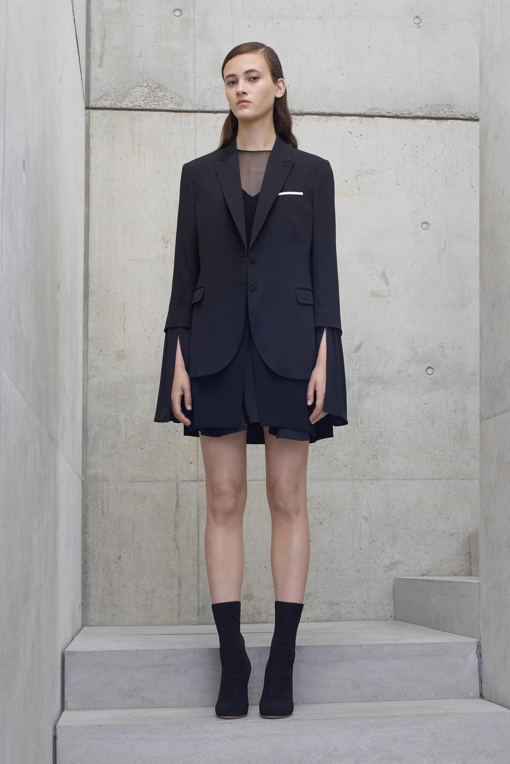 Neil Barrett Resort 18 Look 22