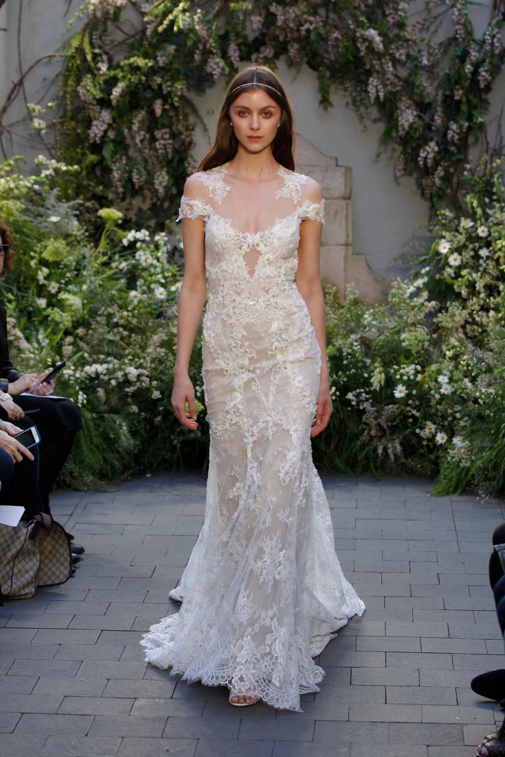Monique Lhuillier S/S 17 Bridal Look 23