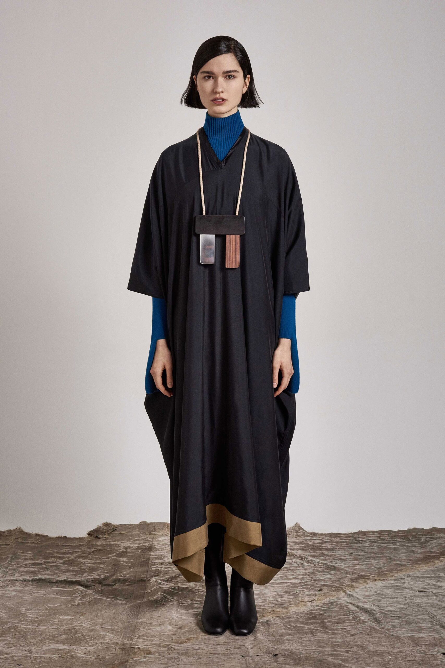 Nehera F/W 17 Look 24