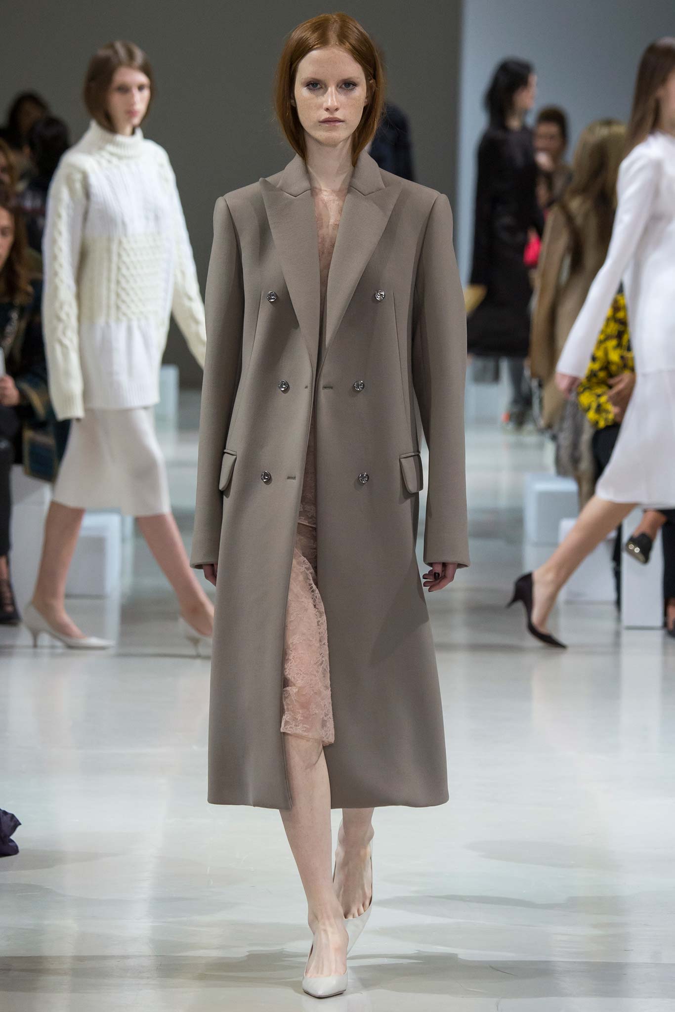 Nina Ricci F/W 15 Look 24