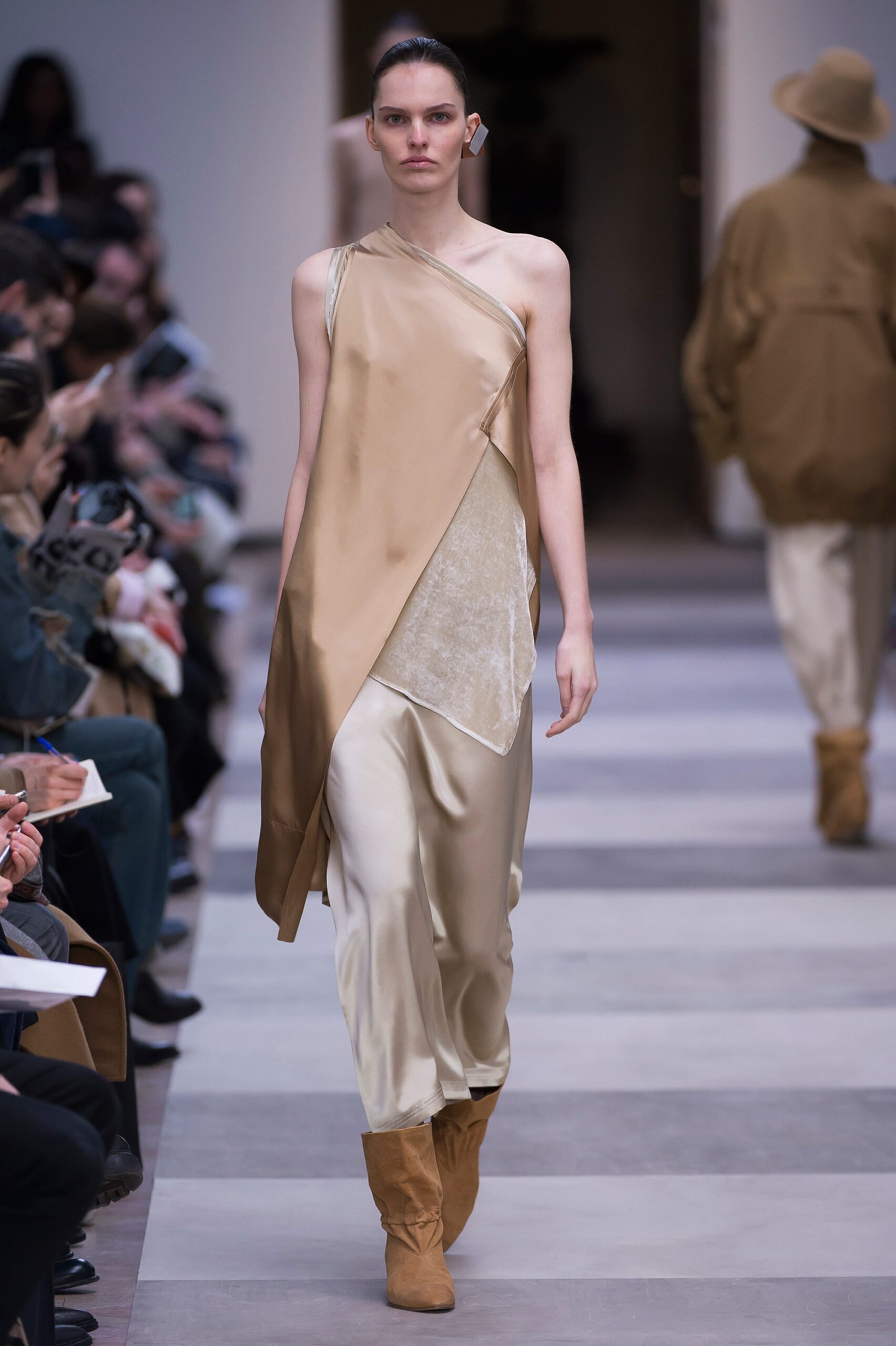 Nehera F/W 16 Look 25
