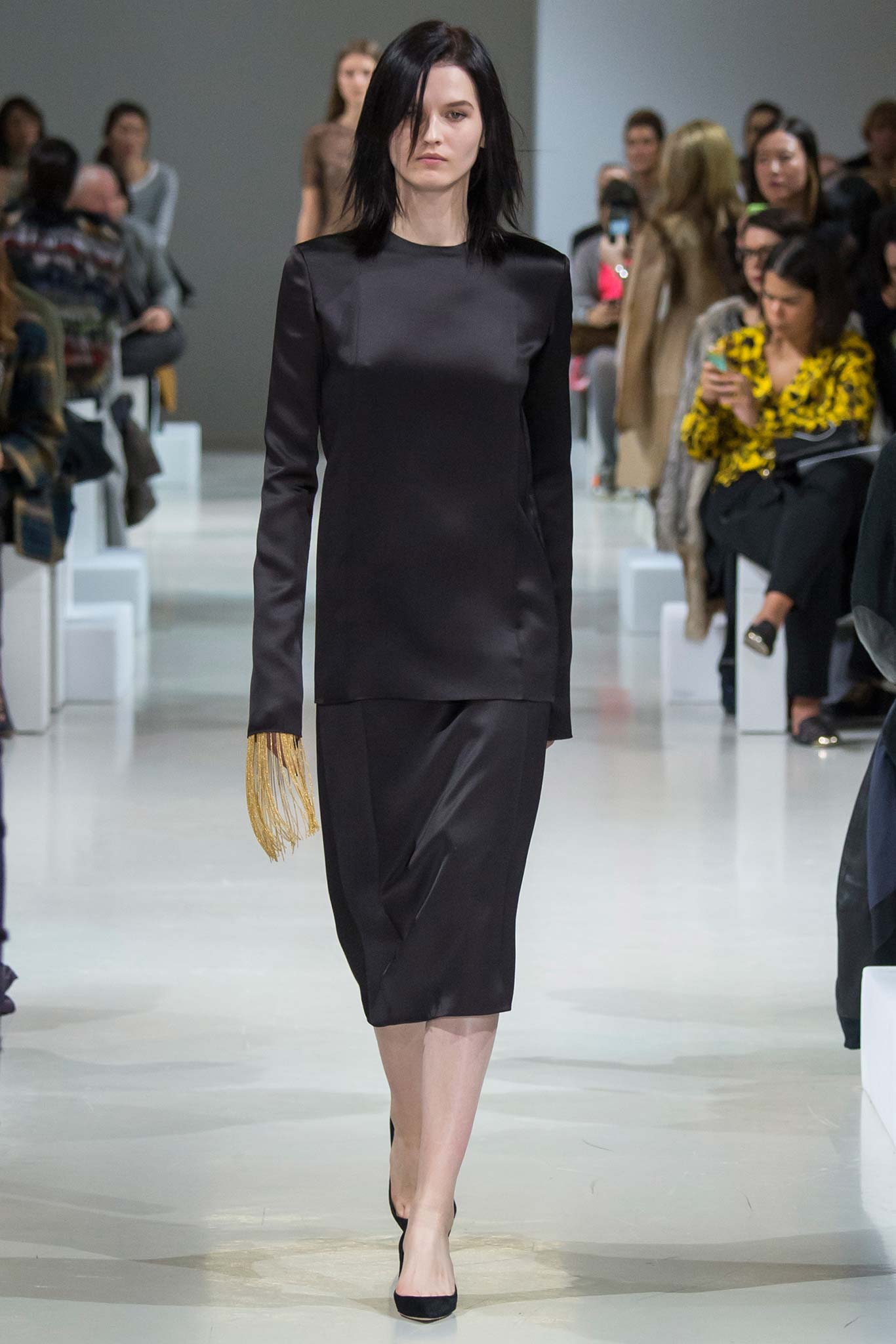 Nina Ricci F/W 15 Look 28