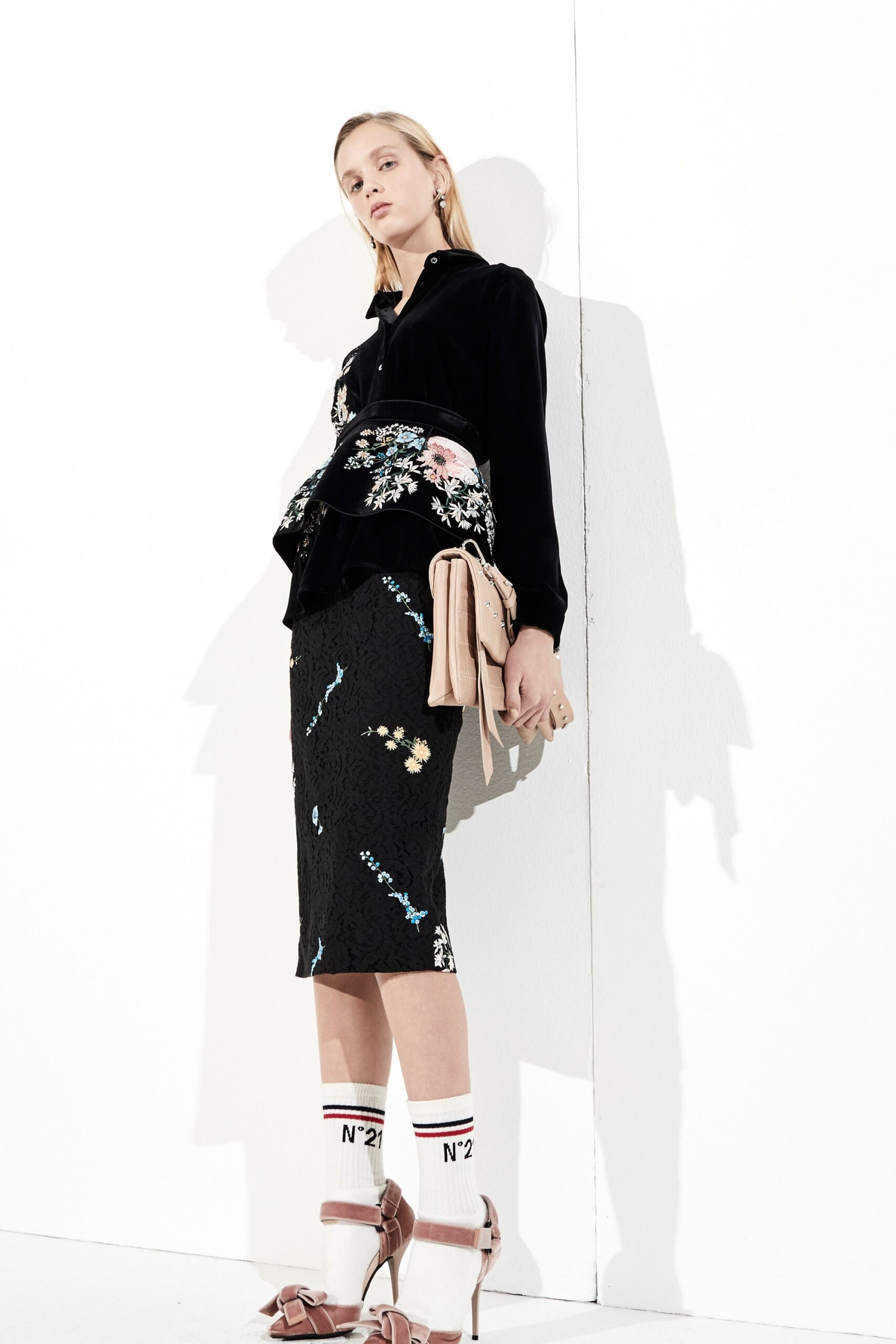 No. 21 F/W 17 Look 30